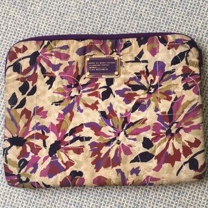 MARC JACOBS computer sleeve